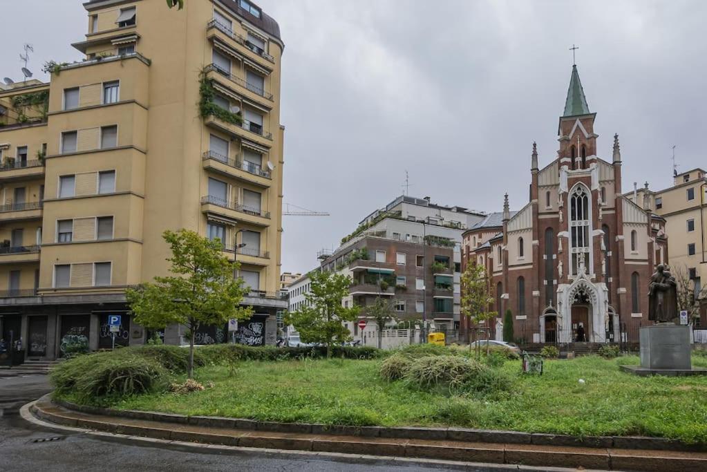 Youhosty - Lepetit 3 Milano Eksteriør bilde